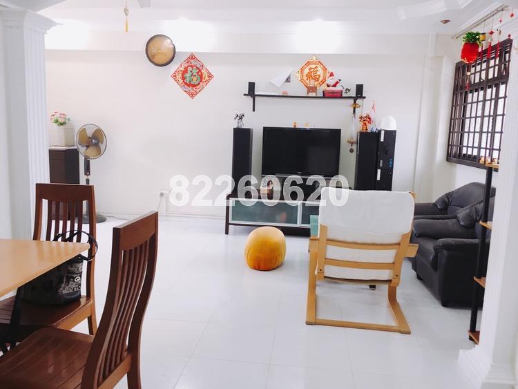 Woodlands Drive 70 thumbnail photo